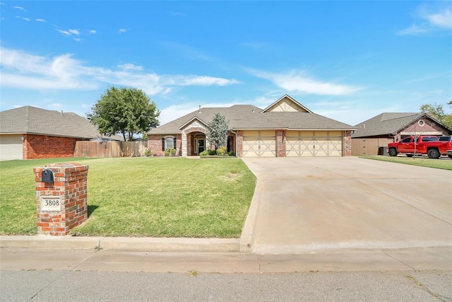 3808 Heritage Trl, Altus, OK 73521 - photo 1