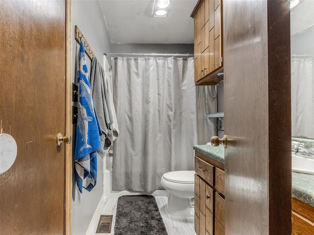 200 S Morgan Dr, Moore, OK 73160 - bathroom with shower / bathtub combination with curtain and vanity