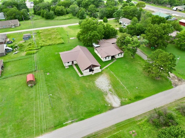 915 E Boston St, Okemah, OK 74859 - photo 31