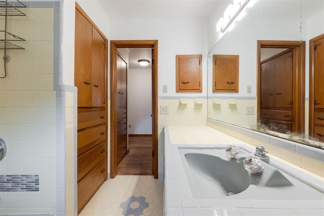 320 E 13th St, Edmond, OK 73034 - bathroom featuring vanity and tile patterned flooring
