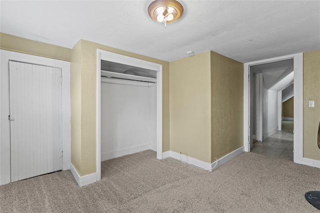 625 N Broadway St, Hydro, OK 73048 - unfurnished bedroom with carpet and a closet