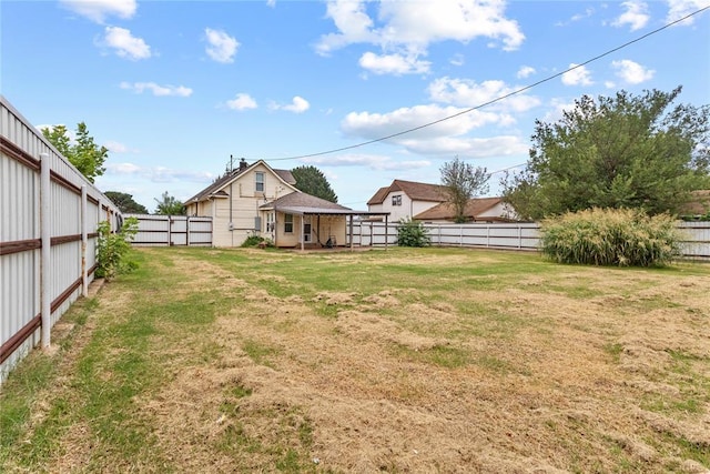 625 N Broadway St, Hydro, OK 73048 - view of fenced backyard