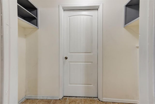 3708 Greenway Ter, Del City, OK 73115 - view of closet