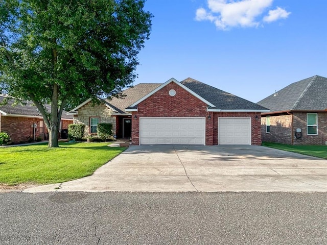 702 E Johnson St, Lexington, OK 73051 - photo 1