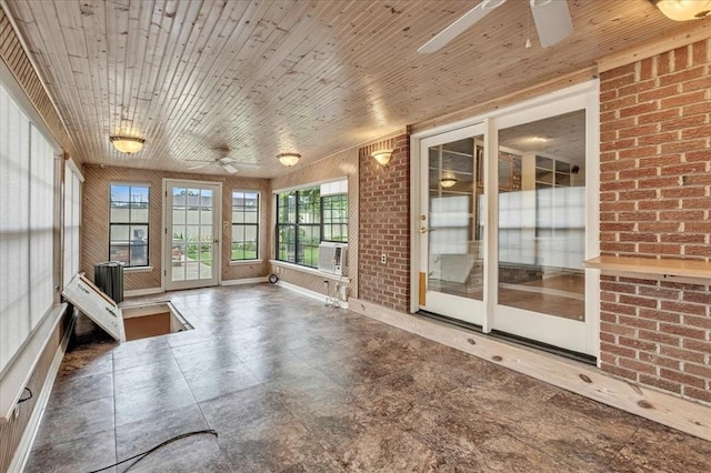 829 Arnold Ave, Moore, OK 73160 - unfurnished sunroom featuring ceiling fan and cooling unit