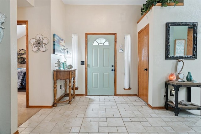 6005 SE 82nd Cir, Oklahoma City, OK 73135 - foyer featuring baseboards