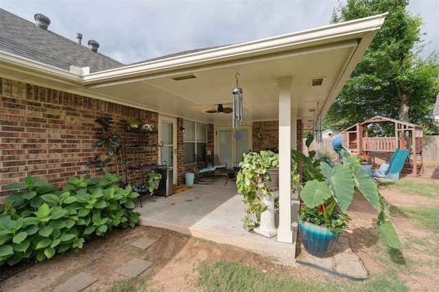 6005 SE 82nd Cir, Oklahoma City, OK 73135 - view of patio with ceiling fan