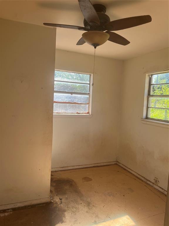 505 S Jackson Ave, Blanchard, OK 73010 - empty room with ceiling fan