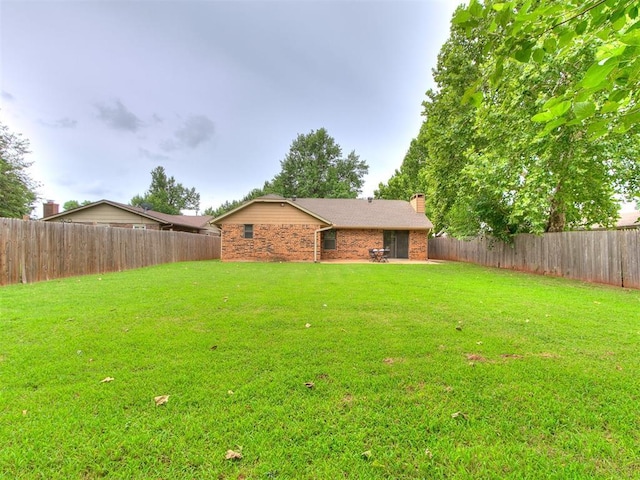 1221 Val Genes Rd, Edmond, OK 73003 - view of fenced backyard