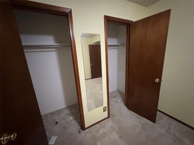 1217 Dove Hollow Dr, Tecumseh, OK 74873 - unfurnished bedroom featuring carpet floors