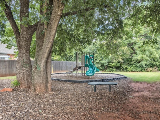 18317 Chestnut Oak Dr, Edmond, OK 73012 - view of communal playground