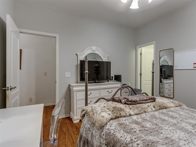 123 E Lakeview Trl, Edmond, OK 73003 - bedroom with wood finished floors