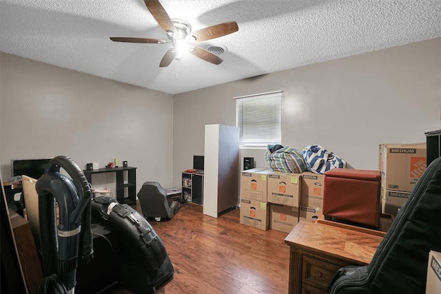 1305 Andy St, Altus, OK 73521 - photo 23