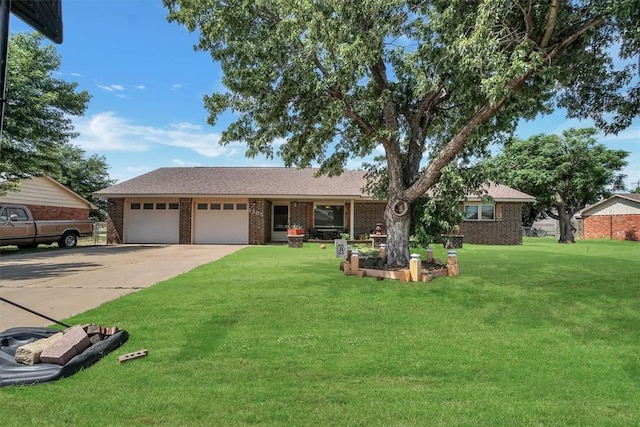 1305 Andy St, Altus, OK 73521 - photo 1