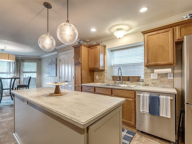 17213 Sunny Hollow Rd, Edmond, OK 73012 - kitchen with appliances with stainless steel finishes, crown molding, light countertops, decorative backsplash, and a textured ceiling