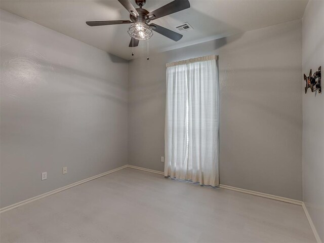 3716 Equestrian Ct, Edmond, OK 73034 - unfurnished room featuring a ceiling fan and baseboards