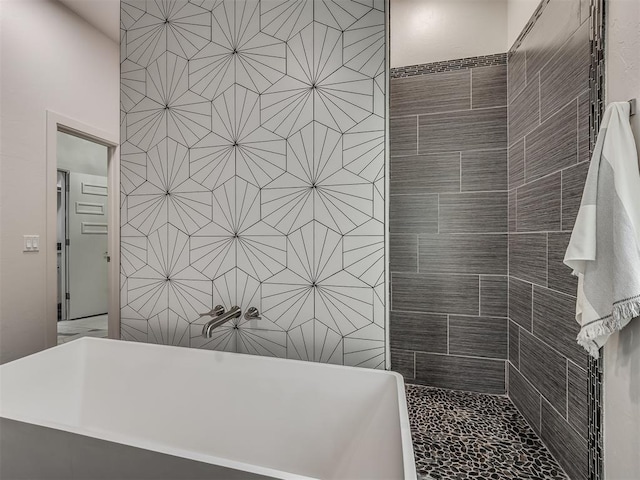 3604 Valley Creek Cir, Edmond, OK 73034 - bathroom with a soaking tub