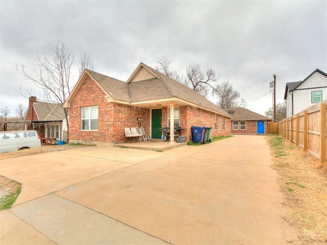 2004 NW 27th St, Oklahoma City, OK 73106 - photo 1