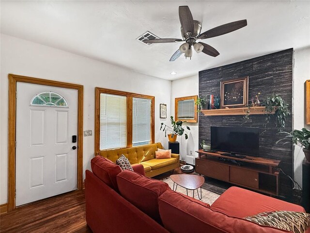1819 NE 11th St, Oklahoma City, OK 73117 - photo 3
