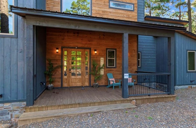 2105 Pine Hills Rd, Broken Bow, OK 74728 - doorway to property with a porch