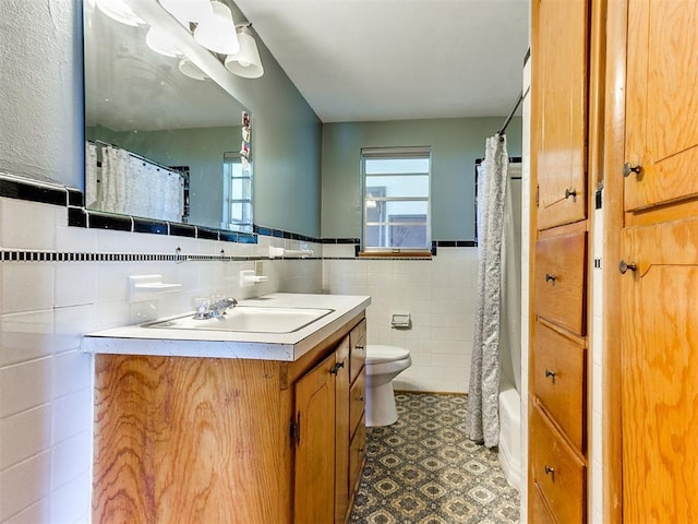 3240 SW 119th St, Oklahoma City, OK 73170 - full bath featuring tile walls, vanity, and a wainscoted wall