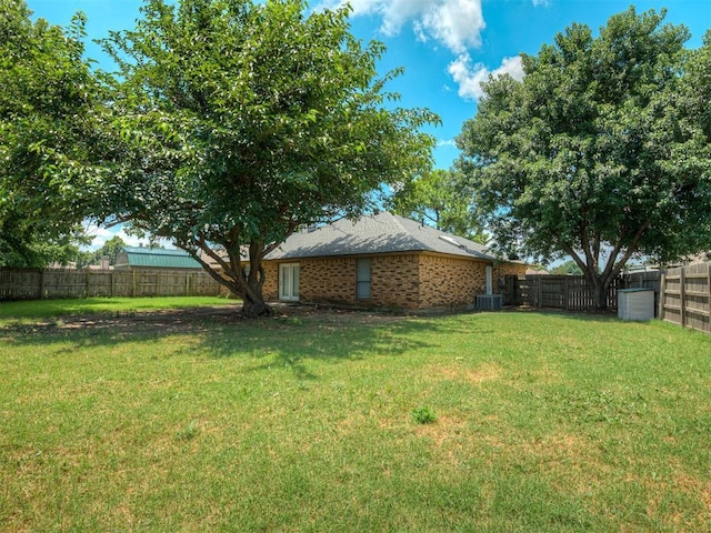 4812 Hunton Ter, Yukon, OK 73099 - view of fenced backyard
