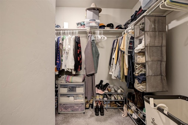 11725 Casey Dr, Yukon, OK 73099 - walk in closet with carpet floors