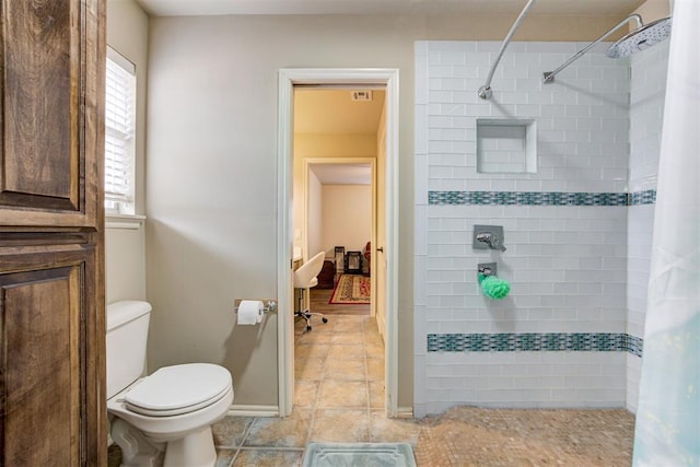 2803 Hidden Prairie Way, Edmond, OK 73013 - full bath featuring tiled shower and tile patterned floors