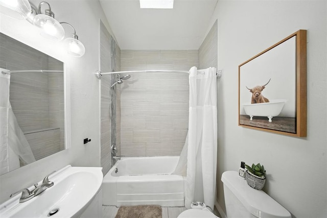 1530 NW 32nd St, Oklahoma City, OK 73118 - bathroom with shower / bath combo and vanity