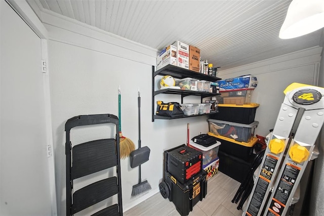 1530 NW 32nd St, Oklahoma City, OK 73118 - view of storage room