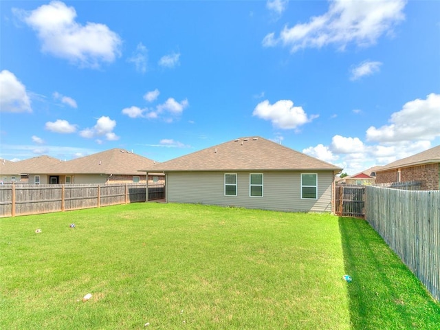 11104 NW 99th St, Yukon, OK 73099 - back of property featuring a fenced backyard