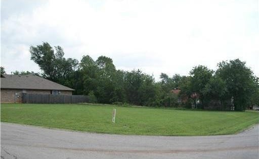 Ne 70 Street, Oklahoma City, OK 73105 - photo 1