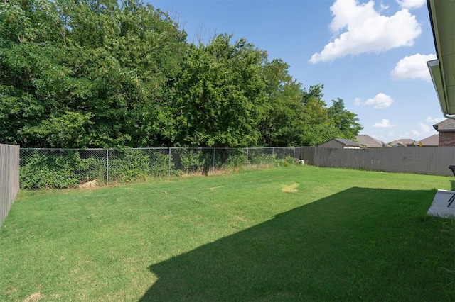 1512 N Kamryn Way, Mustang, OK 73064 - view of fenced backyard