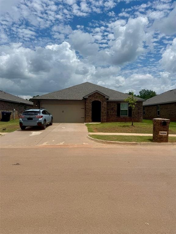 14204 Babbling Brook Dr, Oklahoma City, OK 73078 - photo 1