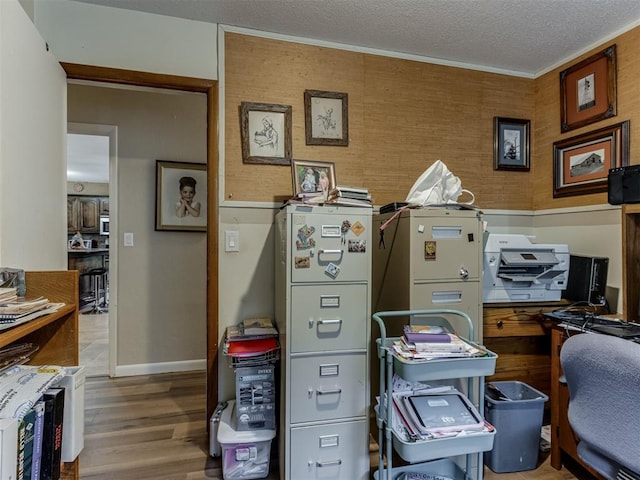 1200 Kingston Dr, Yukon, OK 73099 - home office featuring wood finished floors and a textured ceiling