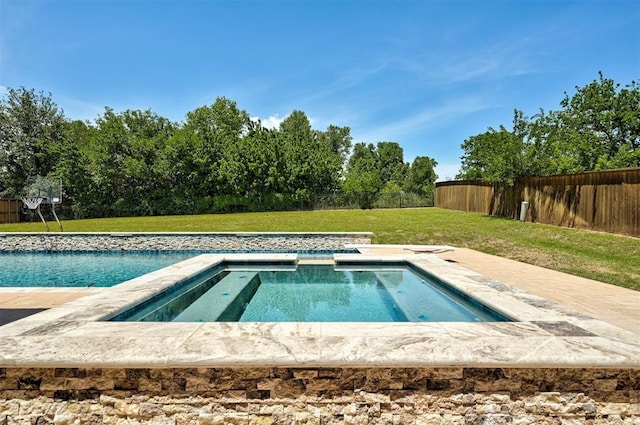 4409 Farm Hill Rd, Norman, OK 73072 - view of swimming pool featuring a fenced backyard