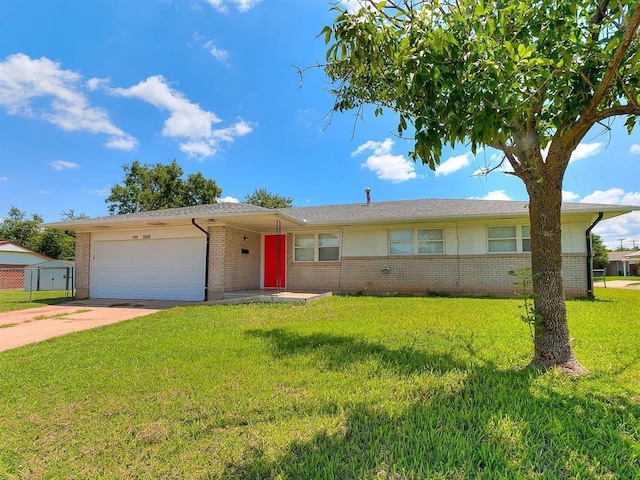 1800 N Mitchell Dr, Midwest City, OK 73110 - photo 1