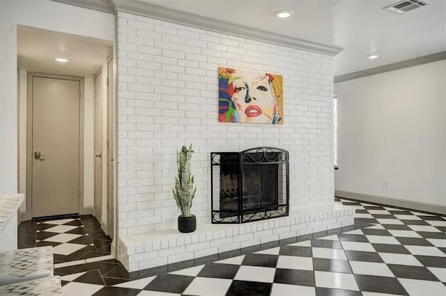 4400 Hemingway Dr Unit 259, Oklahoma City, OK 73118 - living area featuring a brick fireplace, crown molding, and recessed lighting