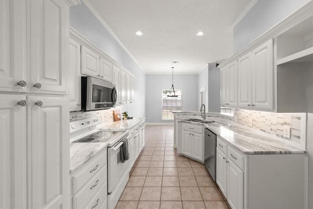 541 SW 154th Ct, Oklahoma City, OK 73170 - kitchen with stainless steel appliances, white cabinets, tasteful backsplash, crown molding, and a chandelier