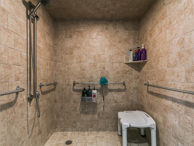4821 SE 52nd St, Oklahoma City, OK 73135 - full bath with tiled shower
