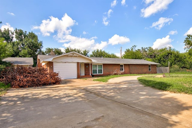 320 Kansas Ave, Enid, OK 73701 - photo 3