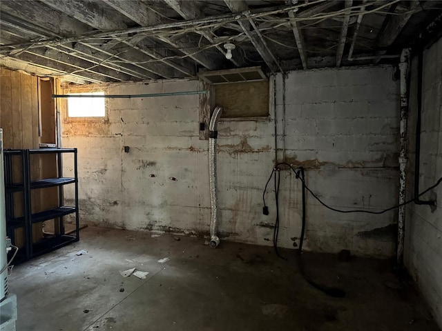 415 N Wentz St, Guthrie, OK 73044 - view of below grade area