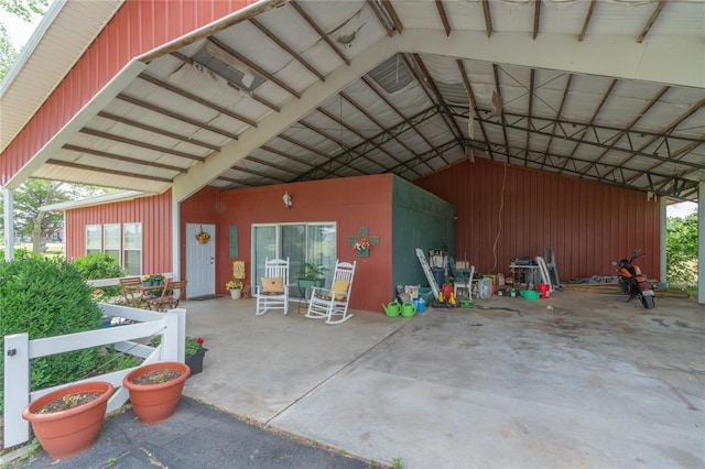 1300 Hutton Rd, Marlow, OK 73055 - view of garage