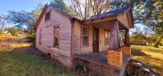 129 S Ocheese Ave, Wewoka, OK 74884 - photo 4