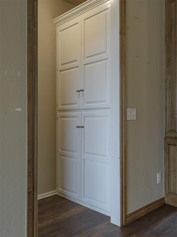 8409 NW 106th St, Oklahoma City, OK 73162 - view of closet