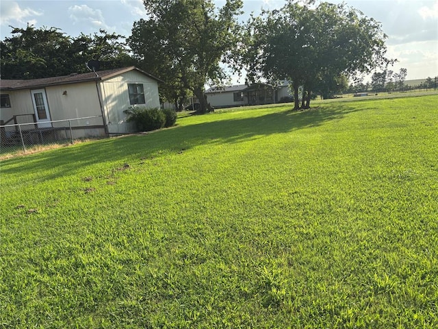 515 Logan Ave, Cashion, OK 73016 - view of yard