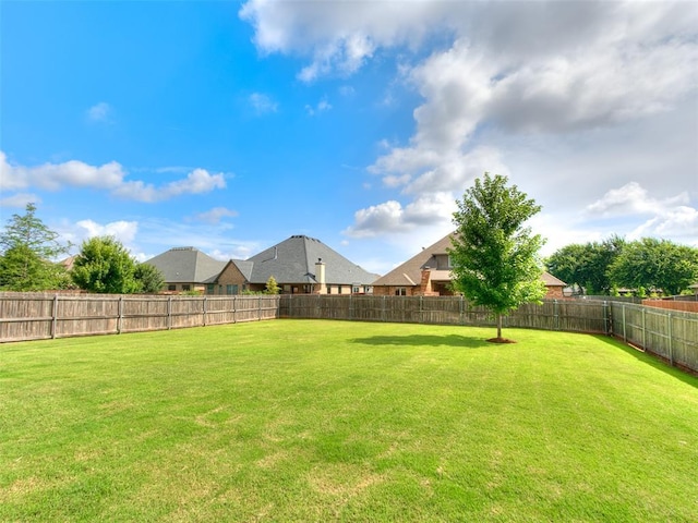 609 Newport Bridge Dr, Edmond, OK 73034 - view of fenced backyard