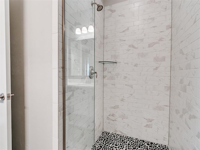 609 Newport Bridge Dr, Edmond, OK 73034 - full bathroom with a stall shower