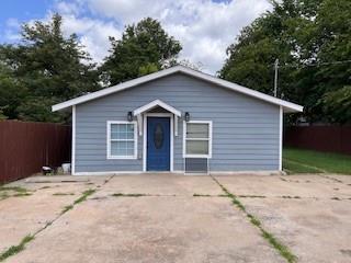 1727 NW 31st St, Oklahoma City, OK 73118 - view of front of property