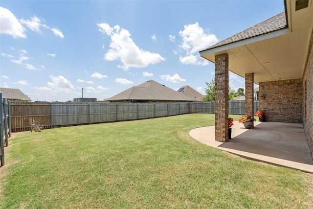 28 143rd St, Oklahoma City, OK 73170 - fenced backyard with a patio